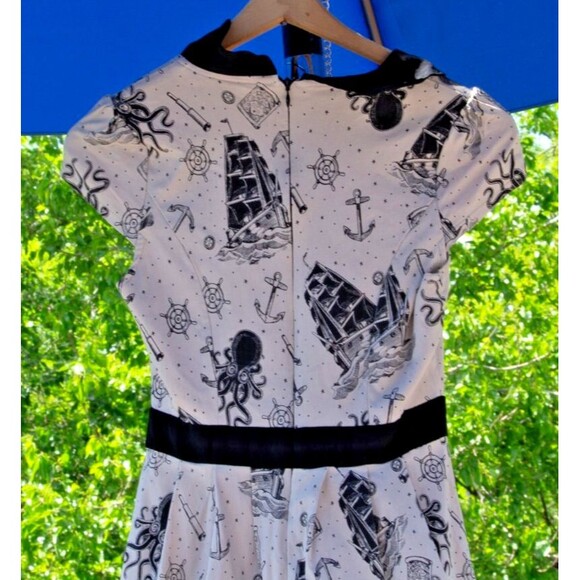 Sourpuss Cream Kraken’s Revenge Lizzie Dress Retired Rockabilly Pinup Style | XS - Picture 4 of 16